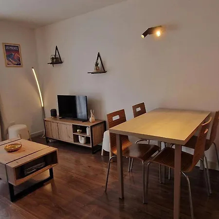 Apartment Hyper-centre Avec Balcon - 4 Pers. - Fr-1-234-360